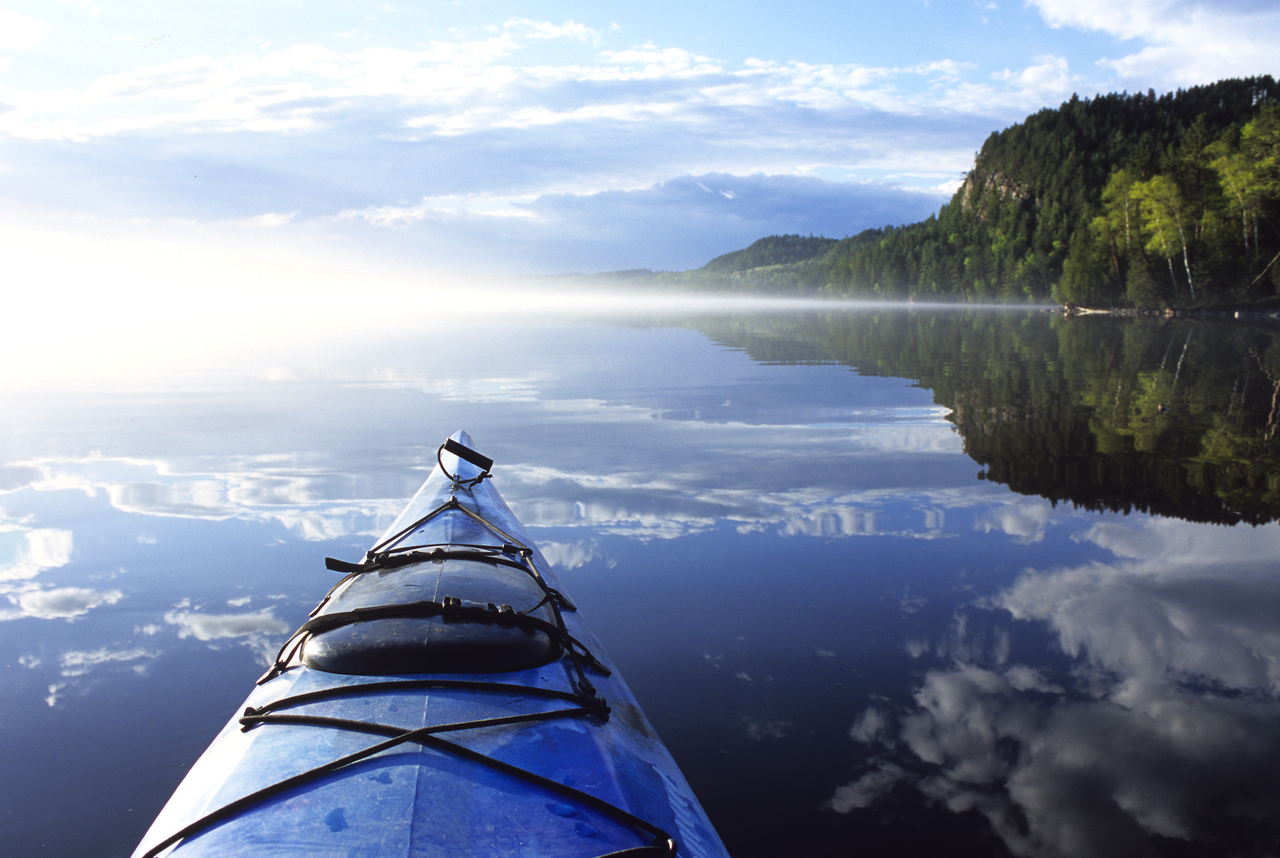 Kayak sur le lac Témiscamingue